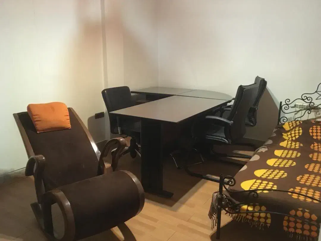 92 متر دو خوابه مبله حتی مجرد  میدان کاج