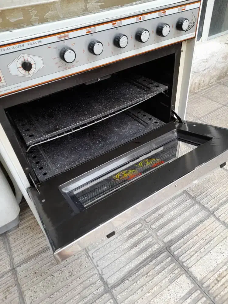 میزسندلی وگازبنج شولی تمیز|میز و صندلی غذاخوری|یاسوج, |دیوار