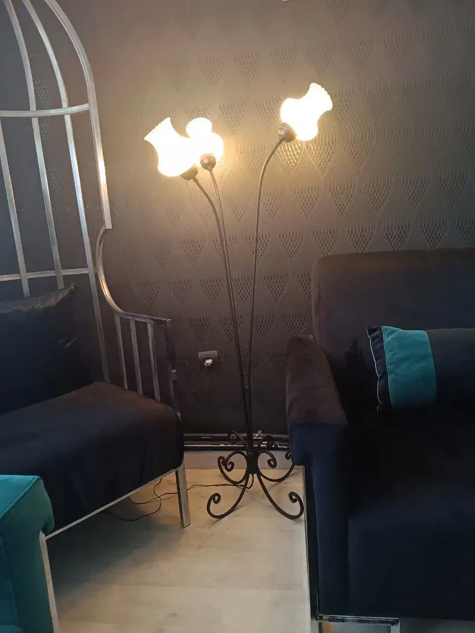 ست زیبای فرفورژه آباژور و شمعدان و عسلی|چراغ خواب و آباژور|کرج, گوهردشت|دیوار