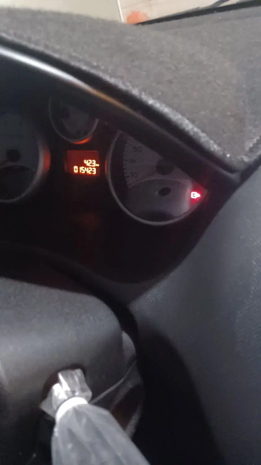 پژو ۲۰۷ مدل ۴۰۲|خودرو سواری و وانت|خرمآباد, |دیوار