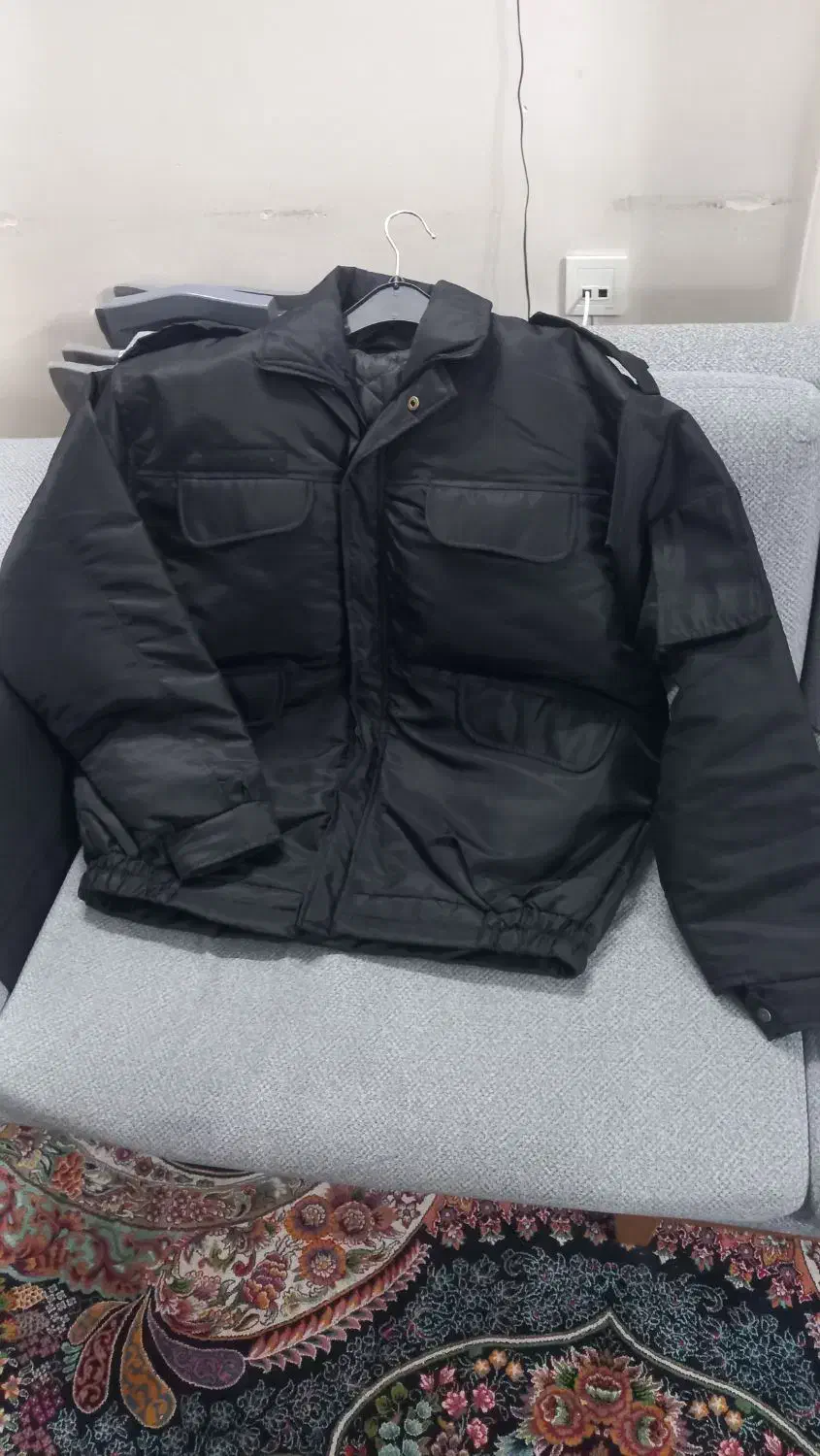 کاپشن پلیسی|لباس|تهران, مختاری|دیوار