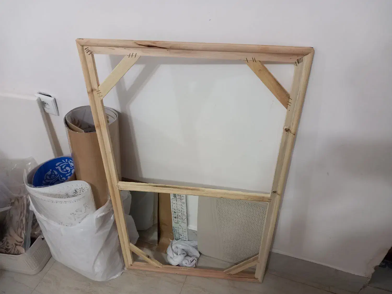 فروش انواع بوم و انواع شابلون طراحی|لوازم التحریر|بوکان, |دیوار