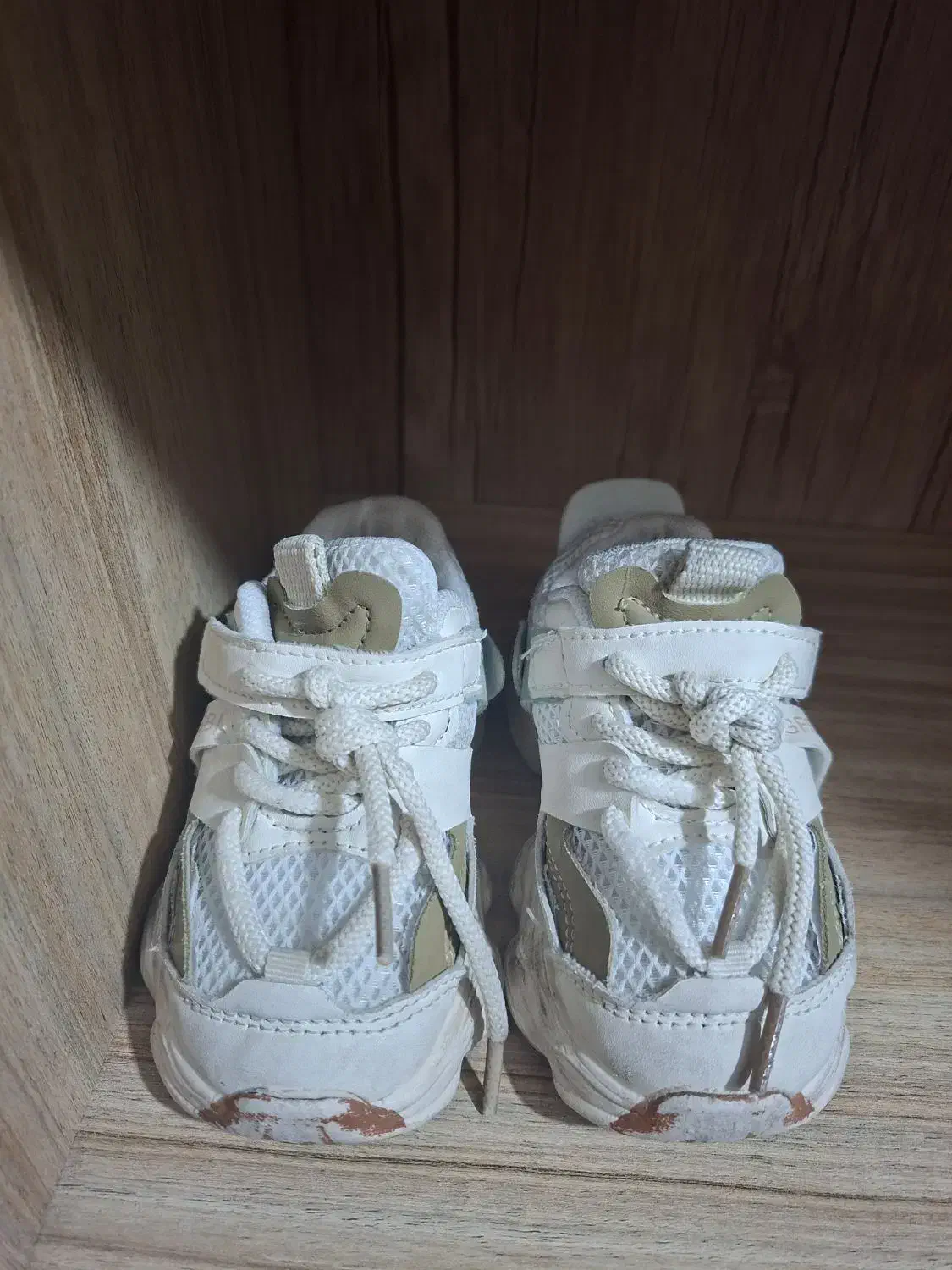 کتونی بچگانه|کفش و لباس بچه|اسلامشهر, مظفریه|دیوار