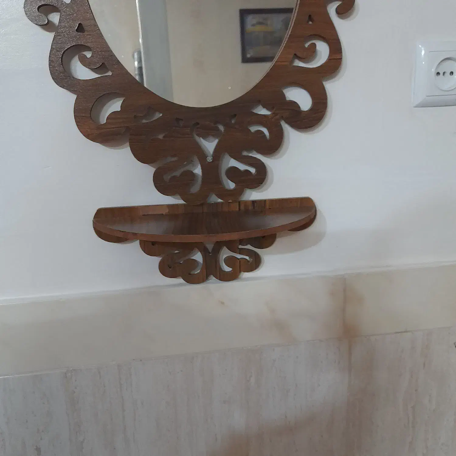 آینه چوبی|آینه|قم, در بهشت|دیوار