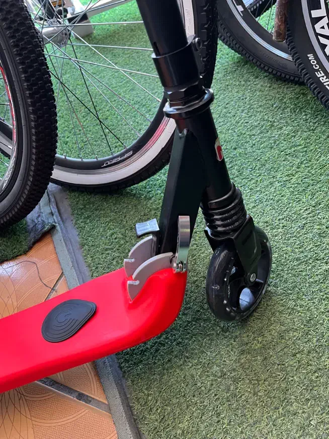 اسکوترشارژی کودک|دوچرخه، اسکیت، اسکوتر|قم, کیوانفر|دیوار