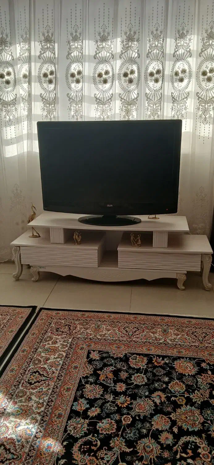 میز تلویزیون و تلویزیون|تلویزیون و پروژکتور|کوهدشت, |دیوار