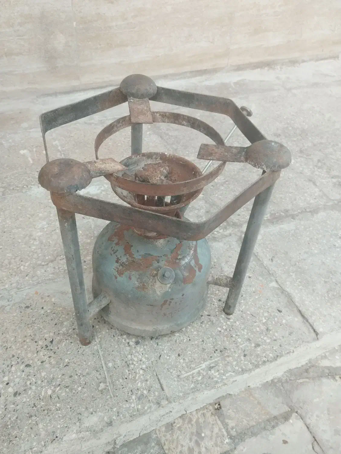 چراغ پریموس قدیمی|کلکسیون اشیاء عتیقه|بیرجند, |دیوار