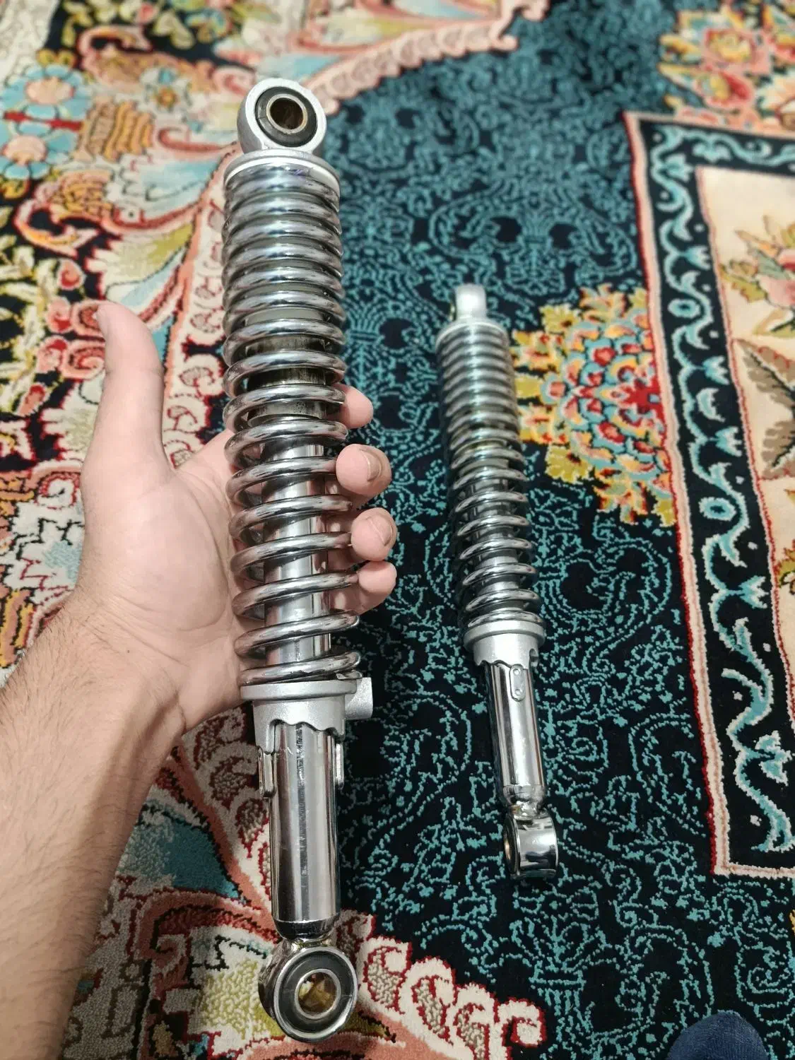 کمک فابریک هوندا عقب در حد نو همراه با 2 اسپیسر|قطعات یدکی و لوازم جانبی|مشهد, اروند|دیوار