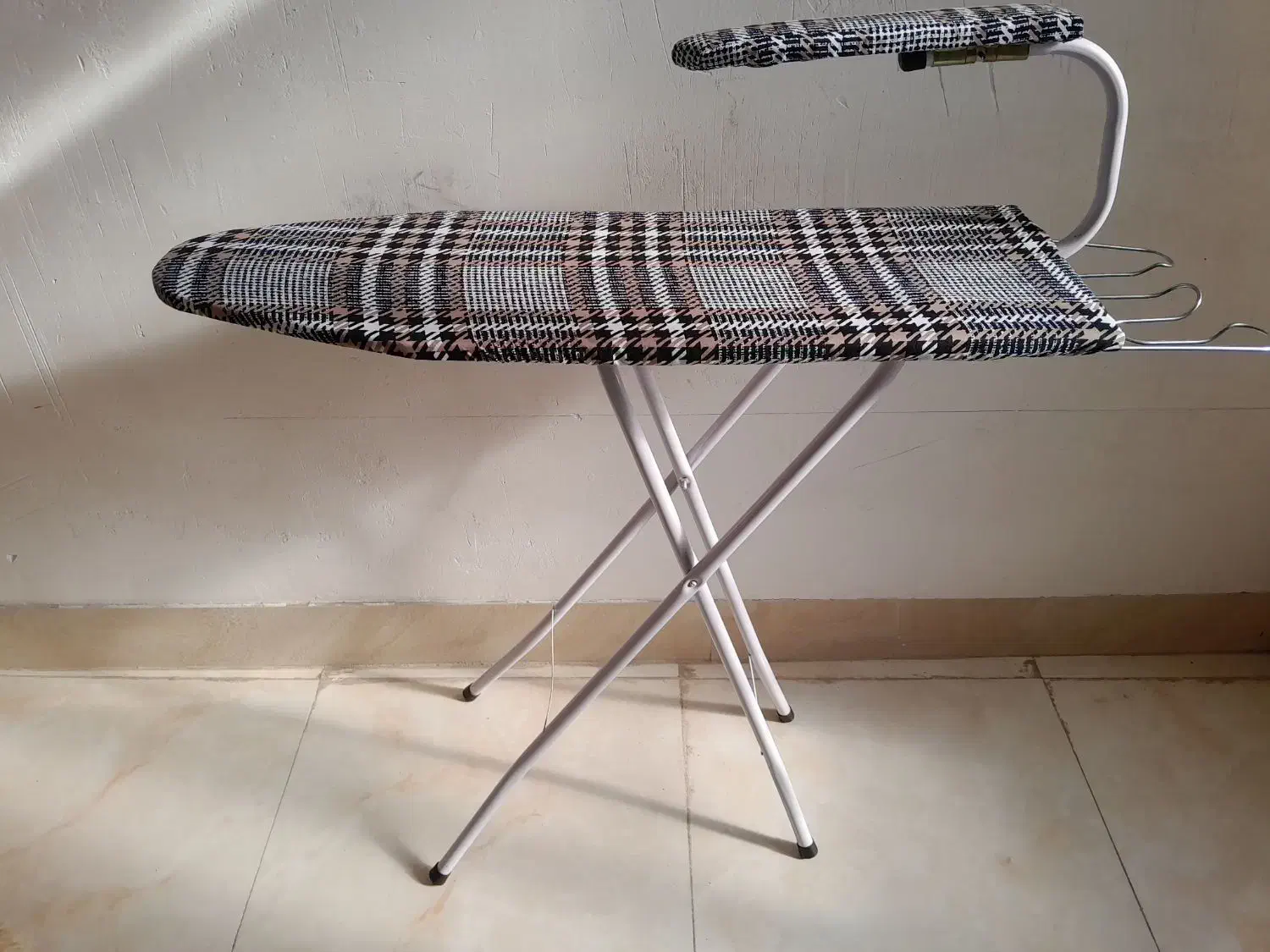 میز اتو ایستاده|اتو و لوازم اتو|خرمآباد, |دیوار