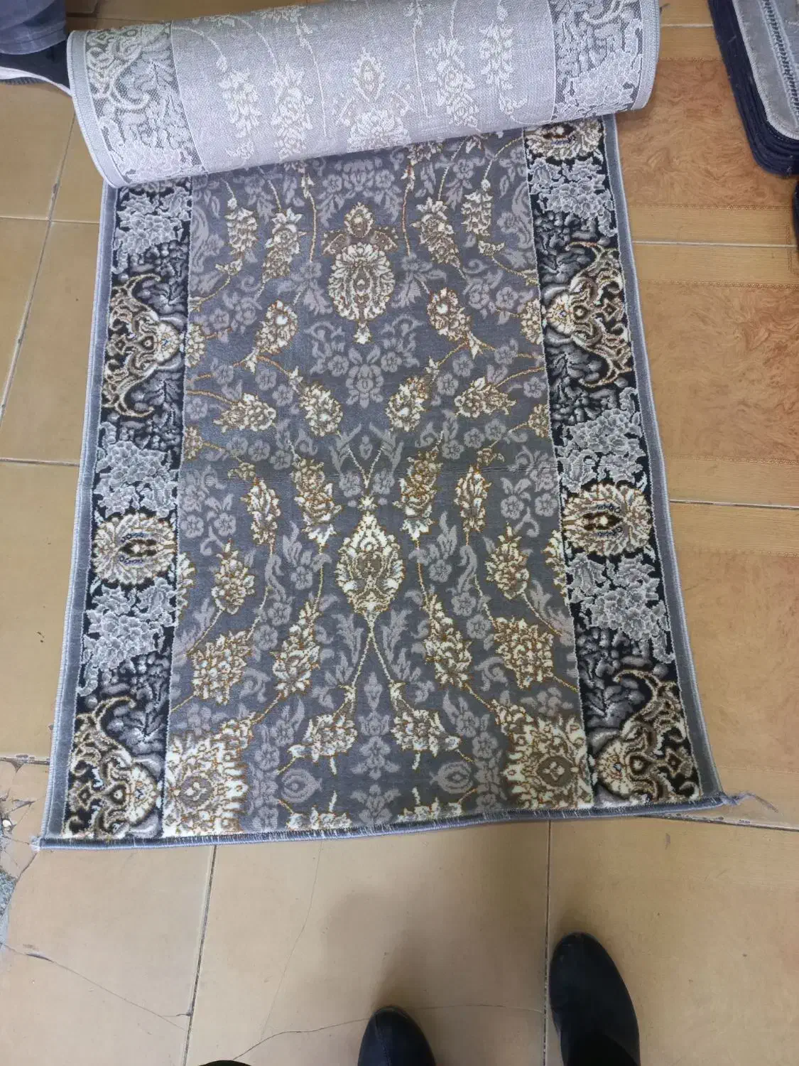 فرش ماشینی|فرش|همدان, |دیوار