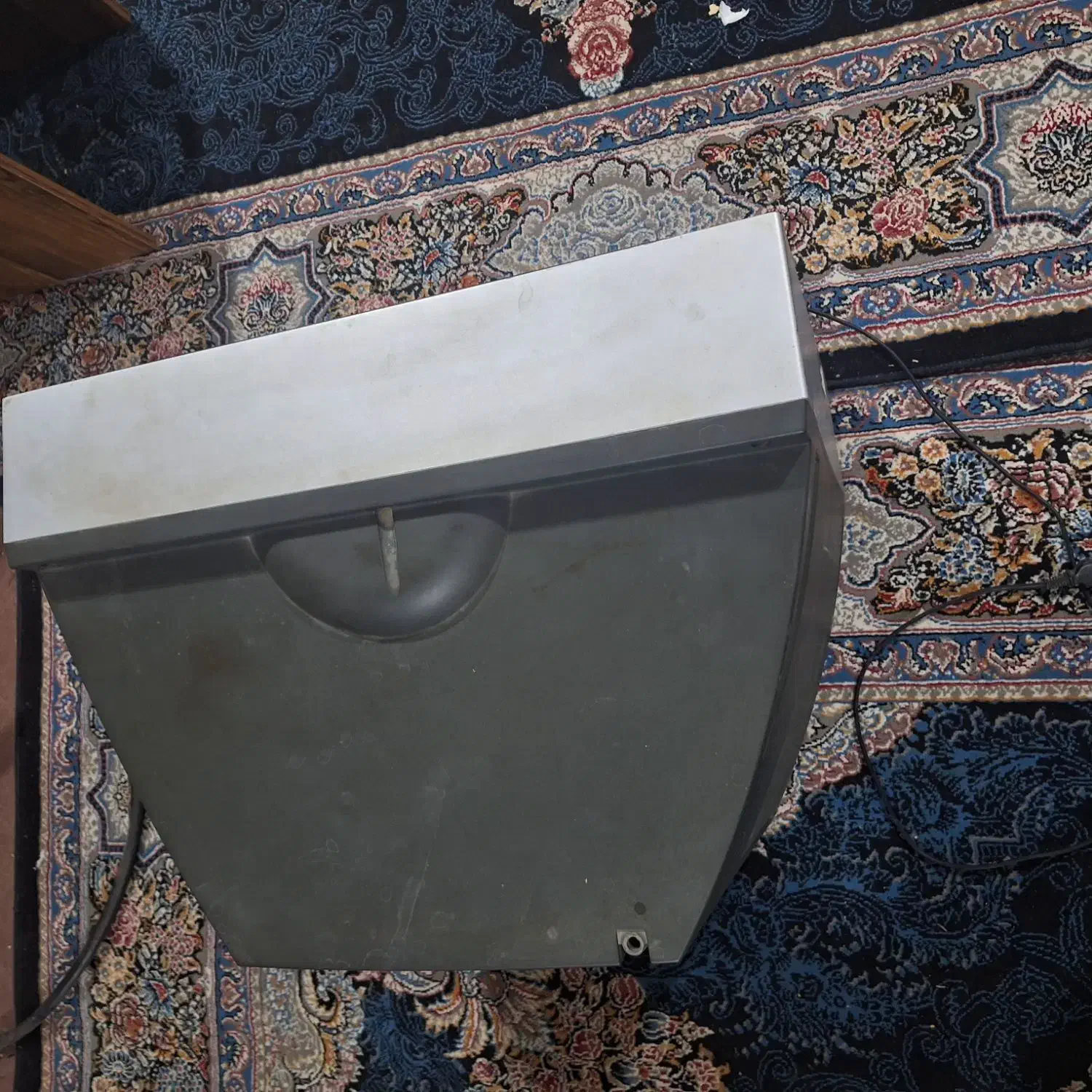 تلویزیون ۲۱ اینچ|تلویزیون و پروژکتور|رامهرمز, |دیوار