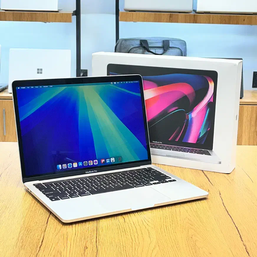 لپ تاپ مک بوک Pro M2/8/256 سایکل ۵۹ کارتن|رایانه همراه|مشهد, ارشاد|دیوار