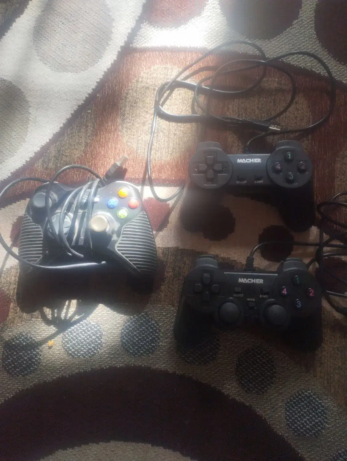 سه عدد دسته کامپیوتر مفت مفت|کنسول، بازی ویدئویی و آنلاین|مشهد, چهاربرج|دیوار