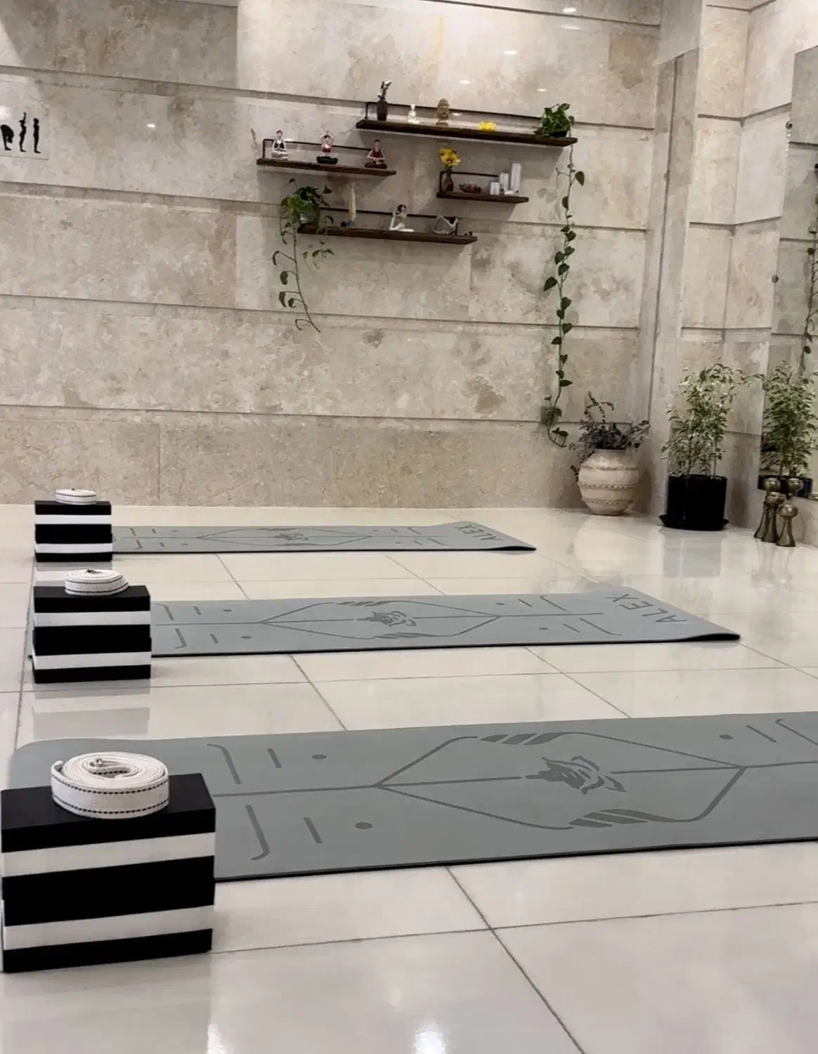 باشگاه تخصصی یوگا ماهایا|خدمات آموزشی|کرج, باغستان|دیوار