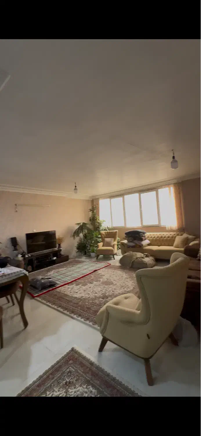 رهن و اجاره سه خوابه  ۱۴۰ متر تک واحدی مرتب|اجارهٔ آپارتمان|شیراز, شهرک گلدشت حافظ‎|دیوار