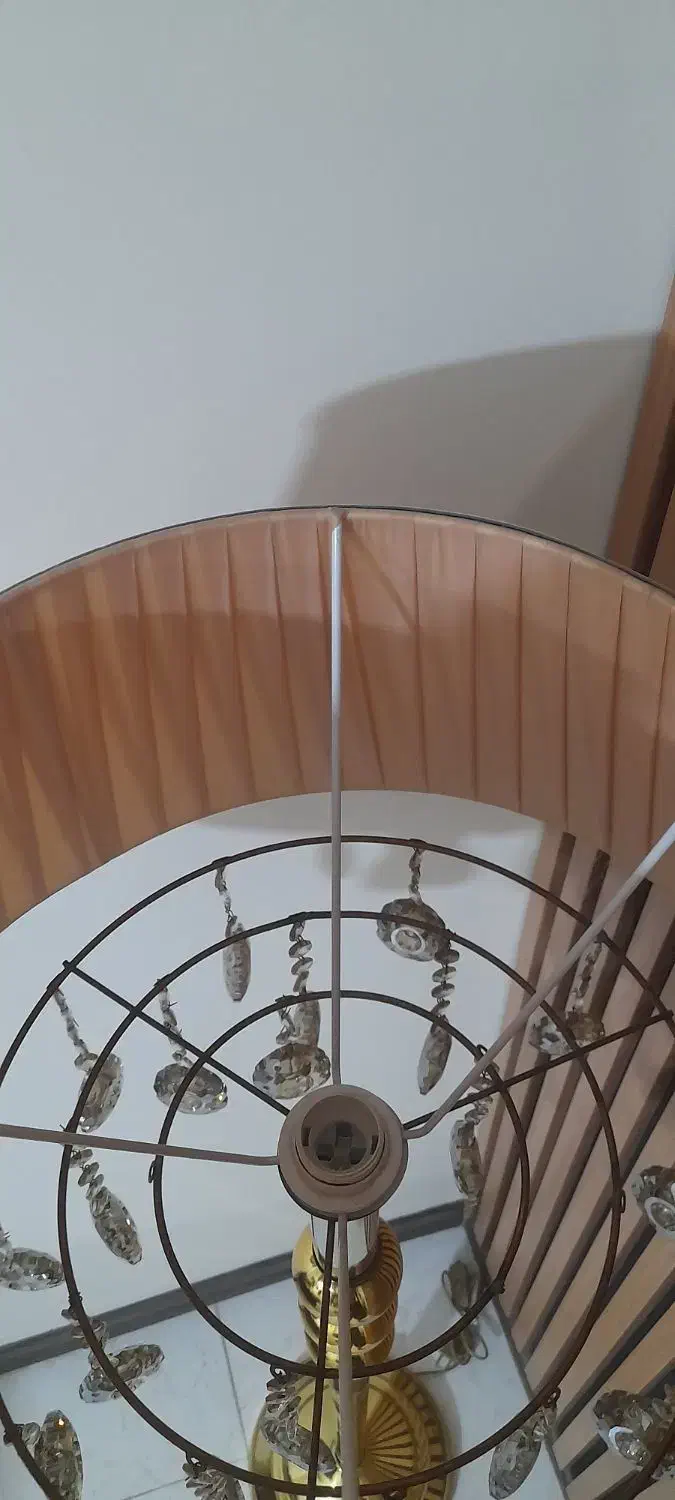 آباژور|چراغ خواب و آباژور|قدس, شهر‌قدس|دیوار