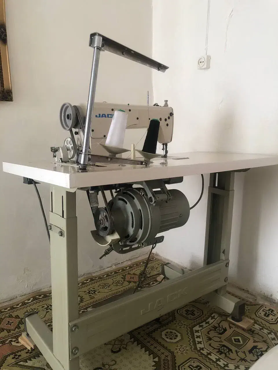 چرخ جک|چرخ خیاطی و ریسندگی|جوانرود, |دیوار