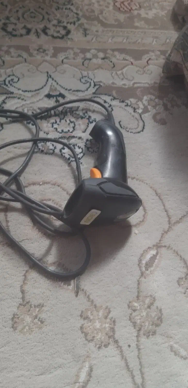 لیبل پرینتر و بارکد خان سالم و تقریبا استفاده نشده|پرینتر، اسکنر، کپی، فکس|تهران, نازی‌آباد|دیوار
