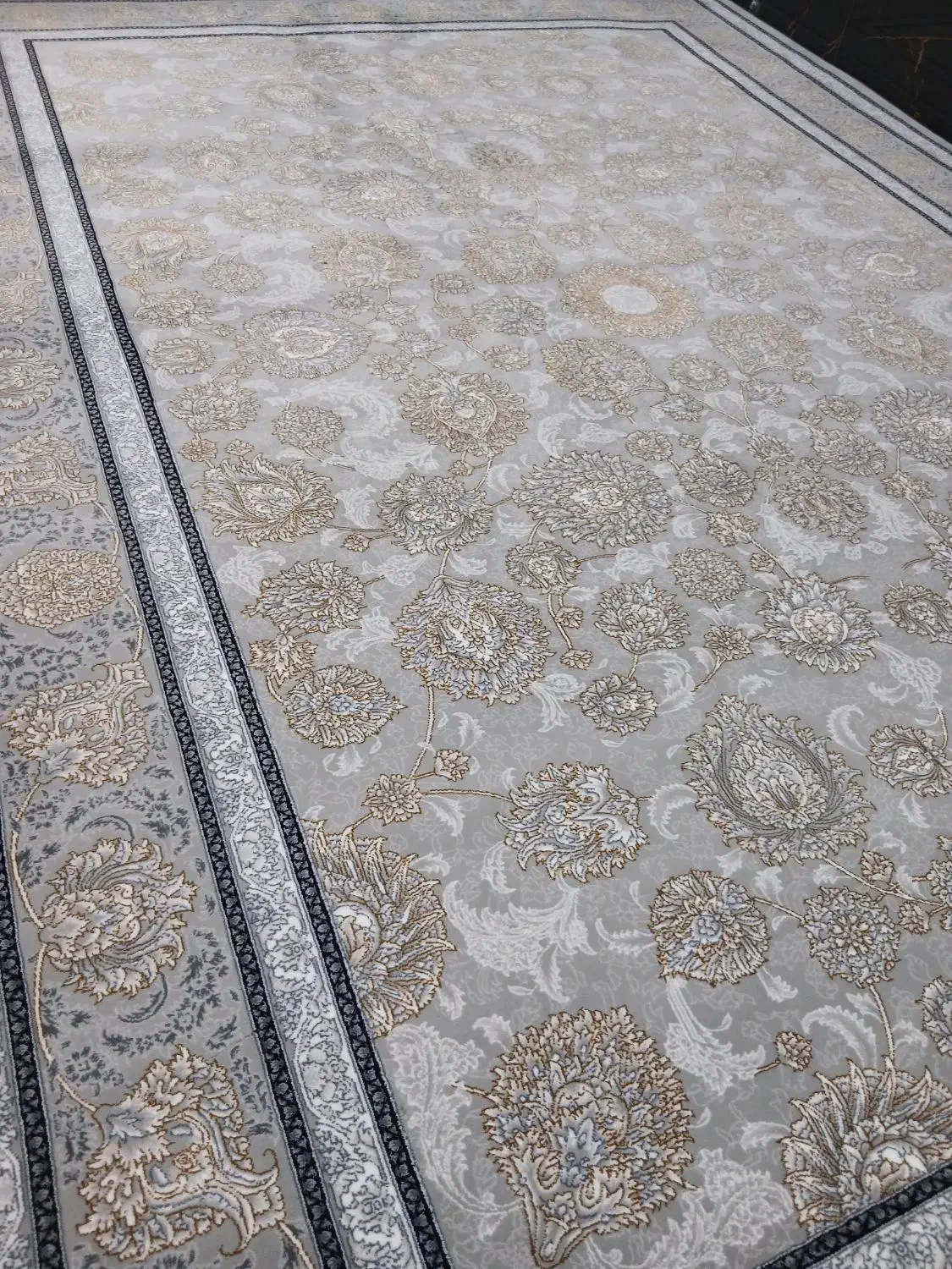 یک جفت فرش ماشینی درحد نو|فرش|برخوار, |دیوار