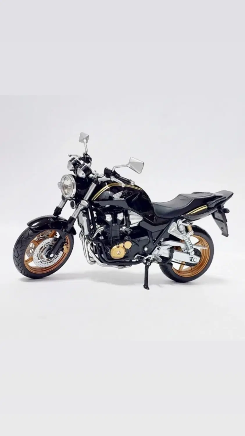 Cb1300|کلکسیون و سرگرمی|تهران, پامنار|دیوار