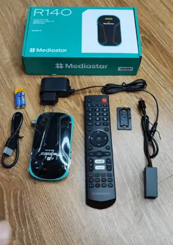 فروش گیرنده و نصب انتن (مرکزی) تمام مشهد|صوتی و تصویری|مشهد, شهید مطهری|دیوار