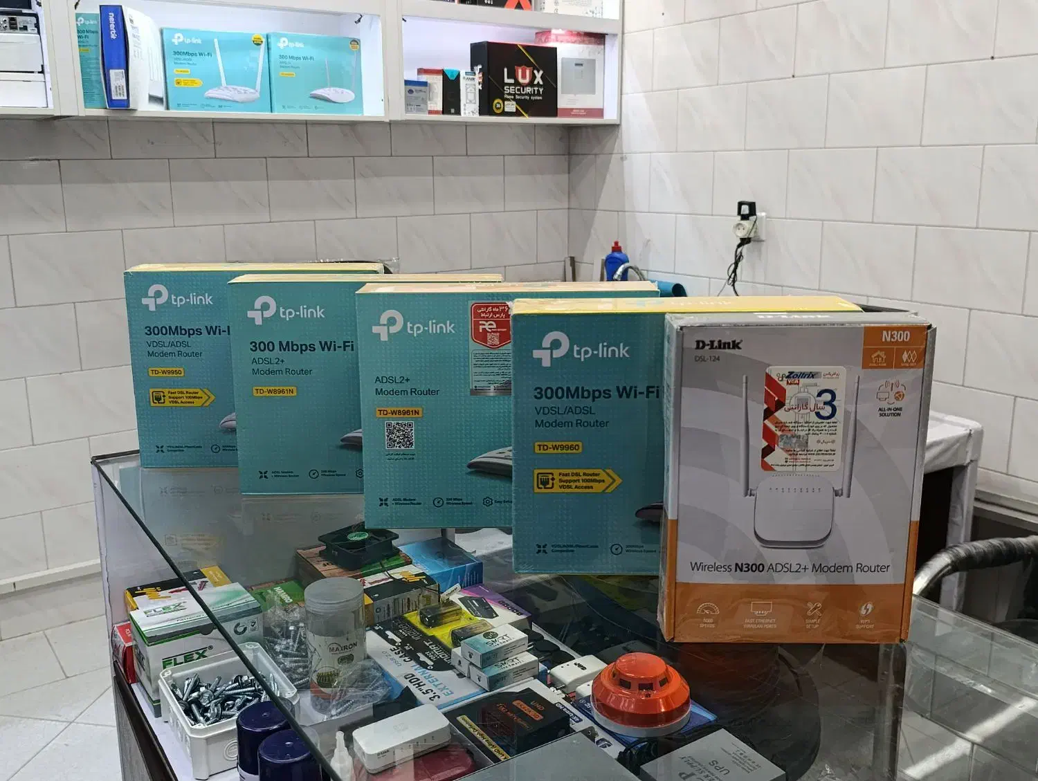 فروش انواع مودم با شرایط استثنایی|مودم و تجهیزات شبکه|کاشان, زیارتی|دیوار