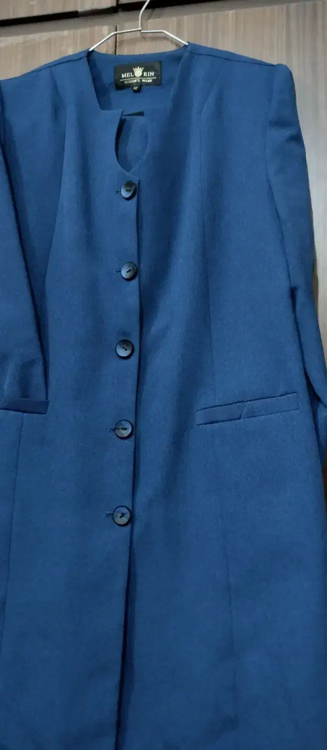 مانتو اداری|لباس|تفت, |دیوار