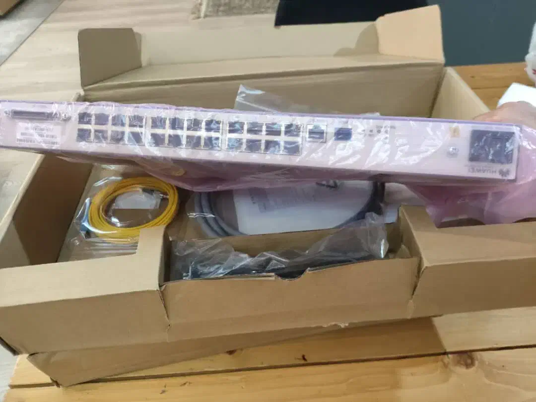 فروش ONU5620 هواوی فیبرنوری|مودم و تجهیزات شبکه|تهران, شهرک خرازی|دیوار