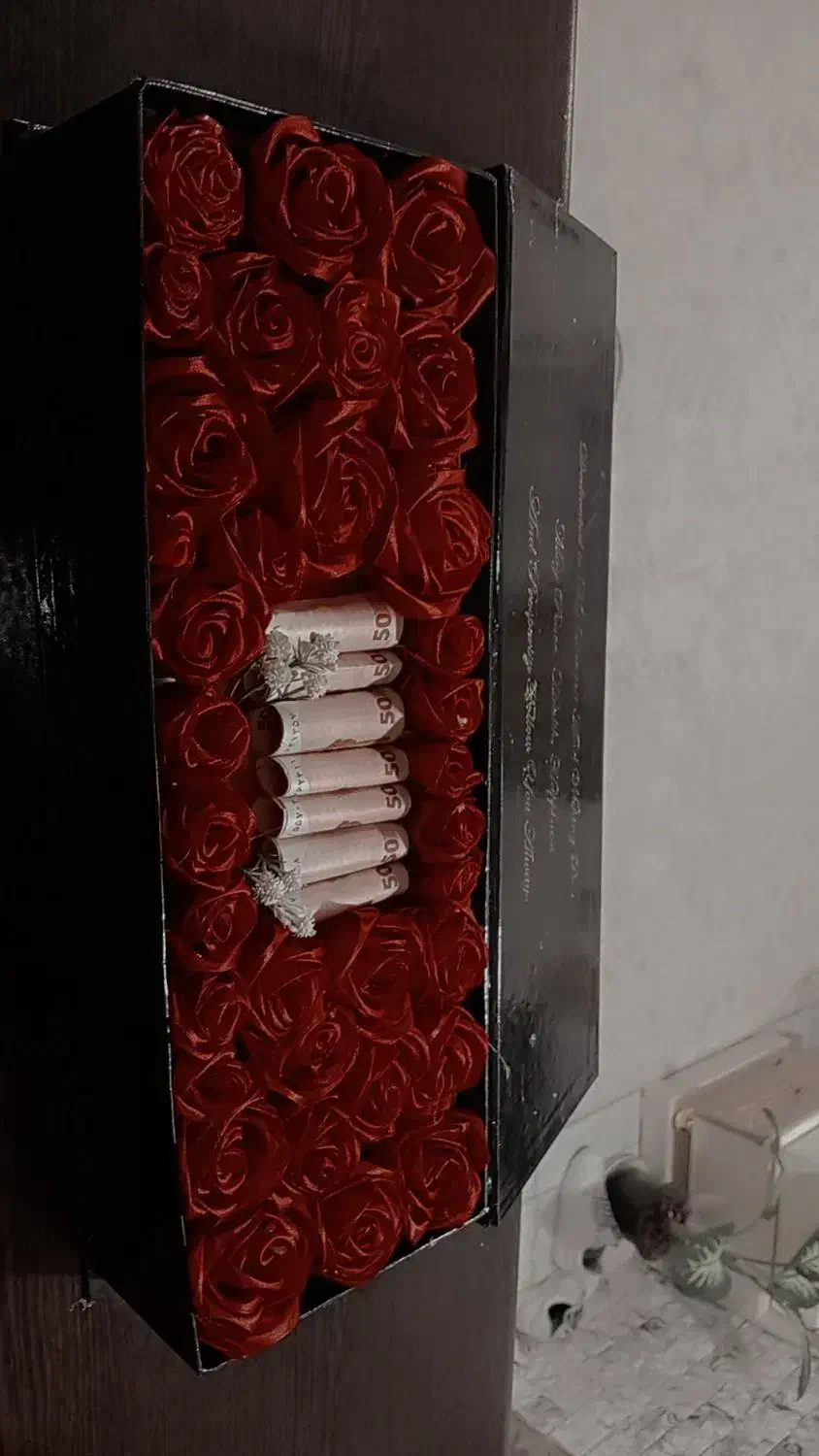 تخفیف های ویژه روز مرد و روز پدر|گل مصنوعی|بندر امام خمینی, |دیوار