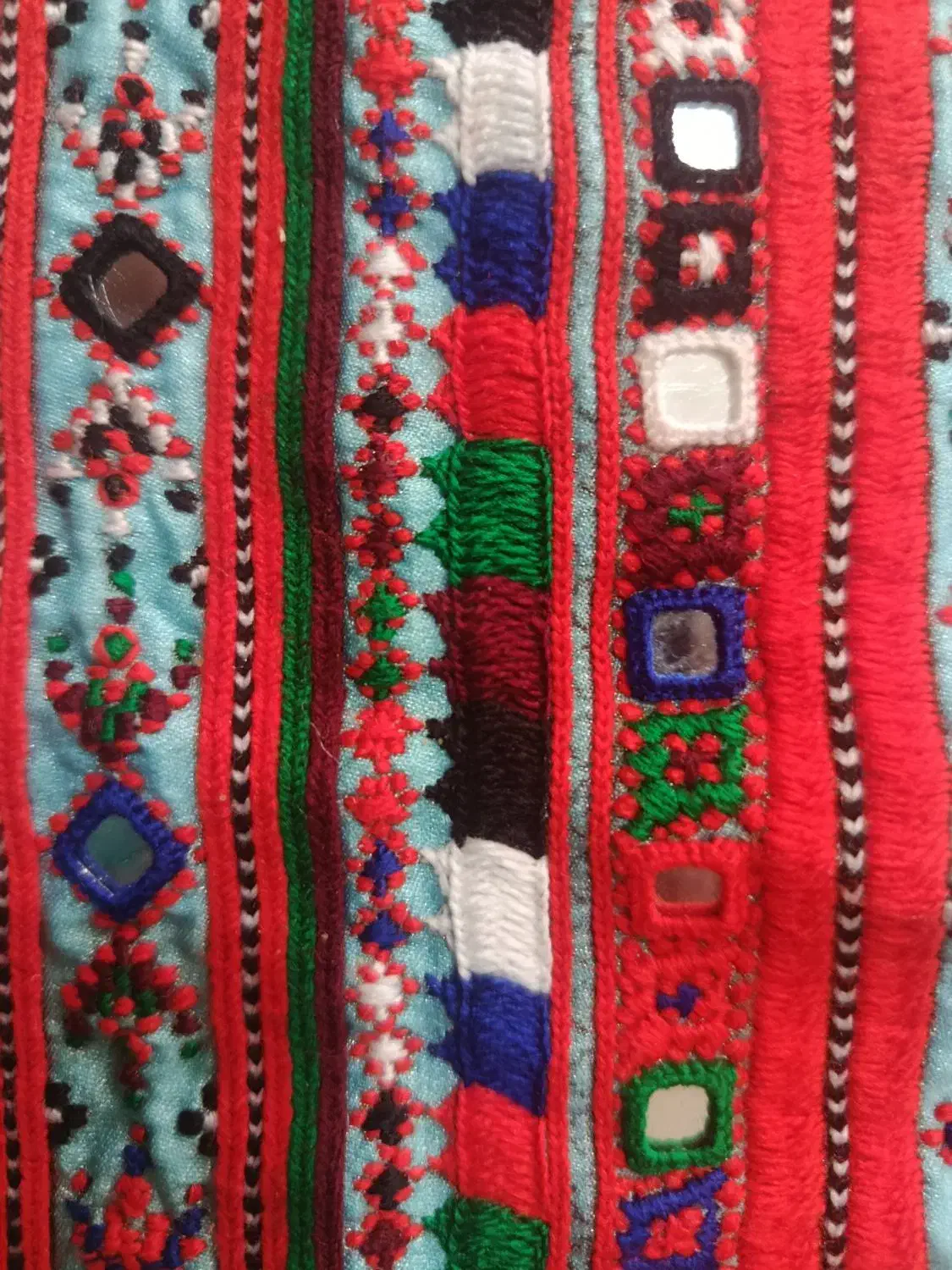 شیرازه میدوزم|لباس|ایرانشهر, |دیوار