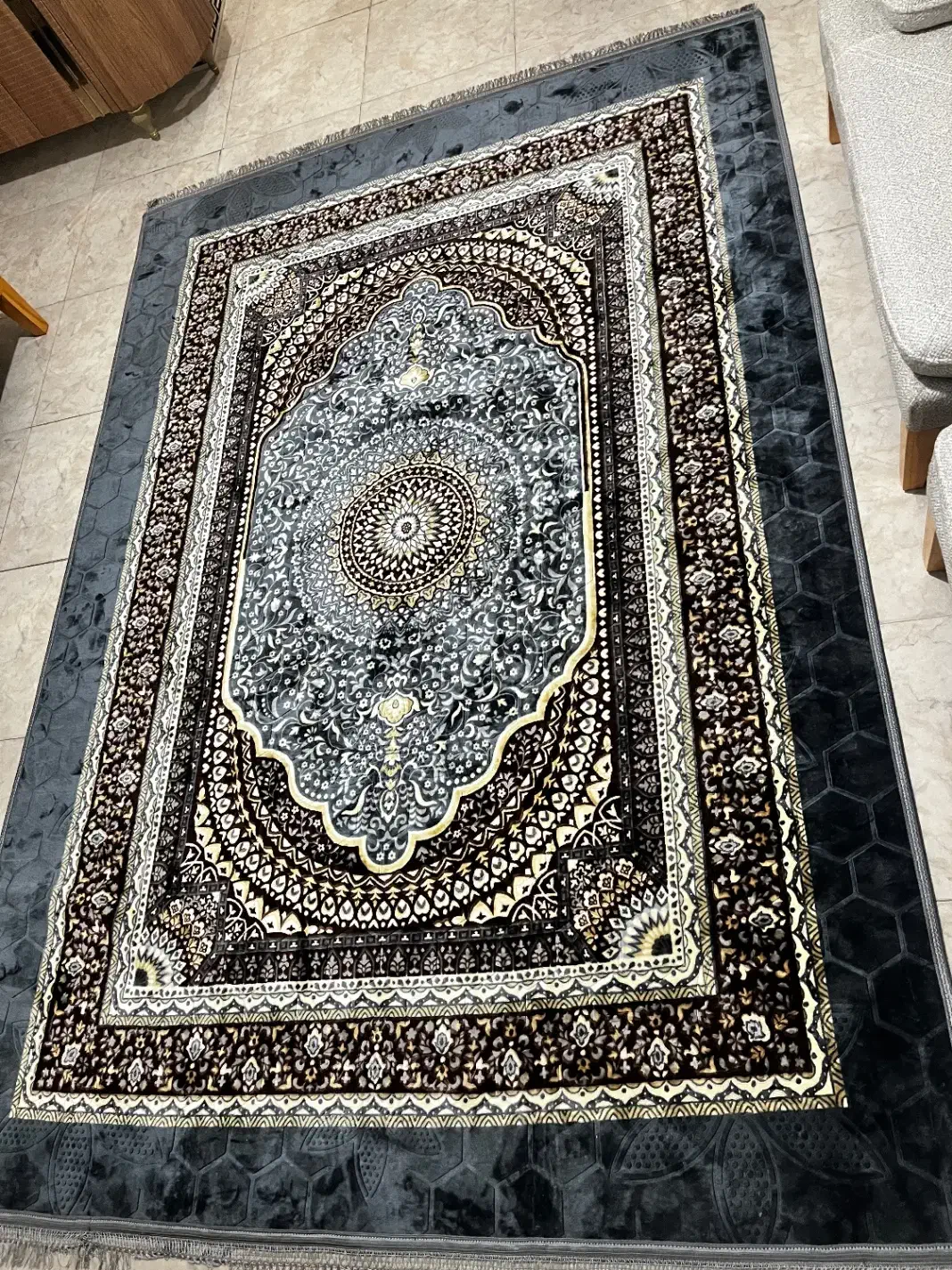 دو عدد فرشینه نو و استفاده نشده مثل هم|فرش|تهران, کیانشهر|دیوار