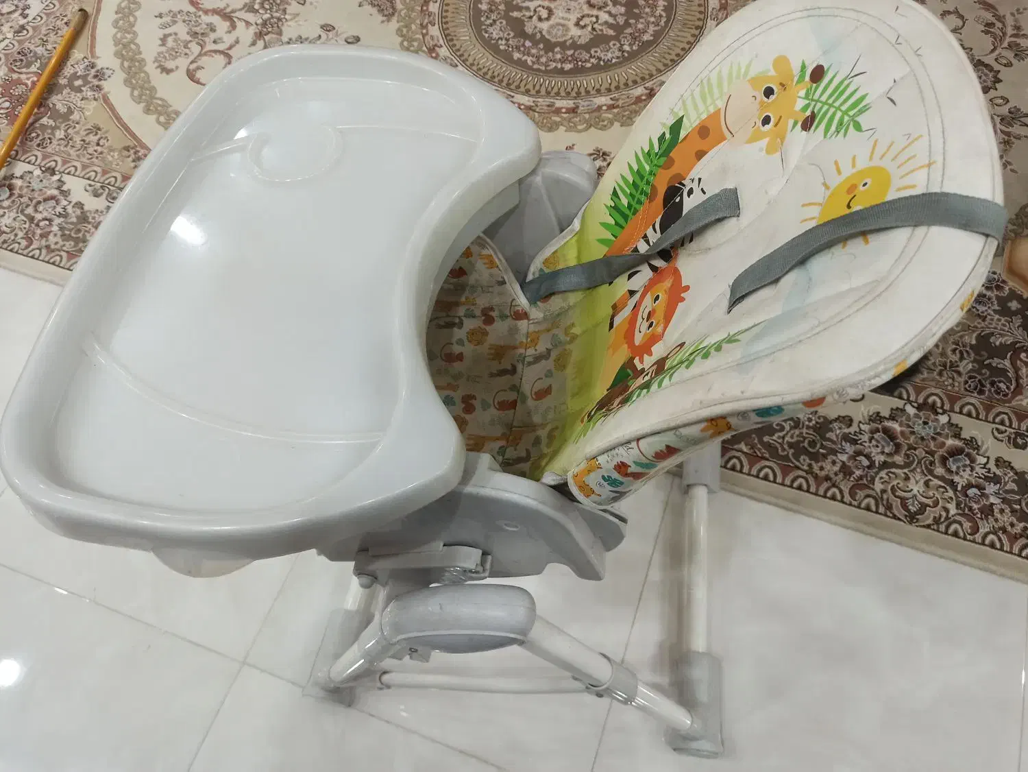 صندلی کودک|تخت و صندلی بچه|تهران, علم و صنعت|دیوار