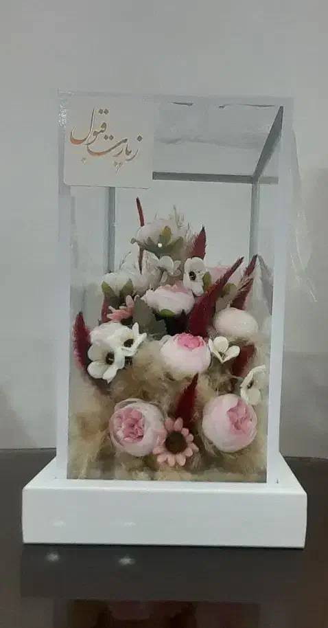 گل جعبه شیشه ای|گل مصنوعی|اسلامشهر, شهرک قائمیه|دیوار