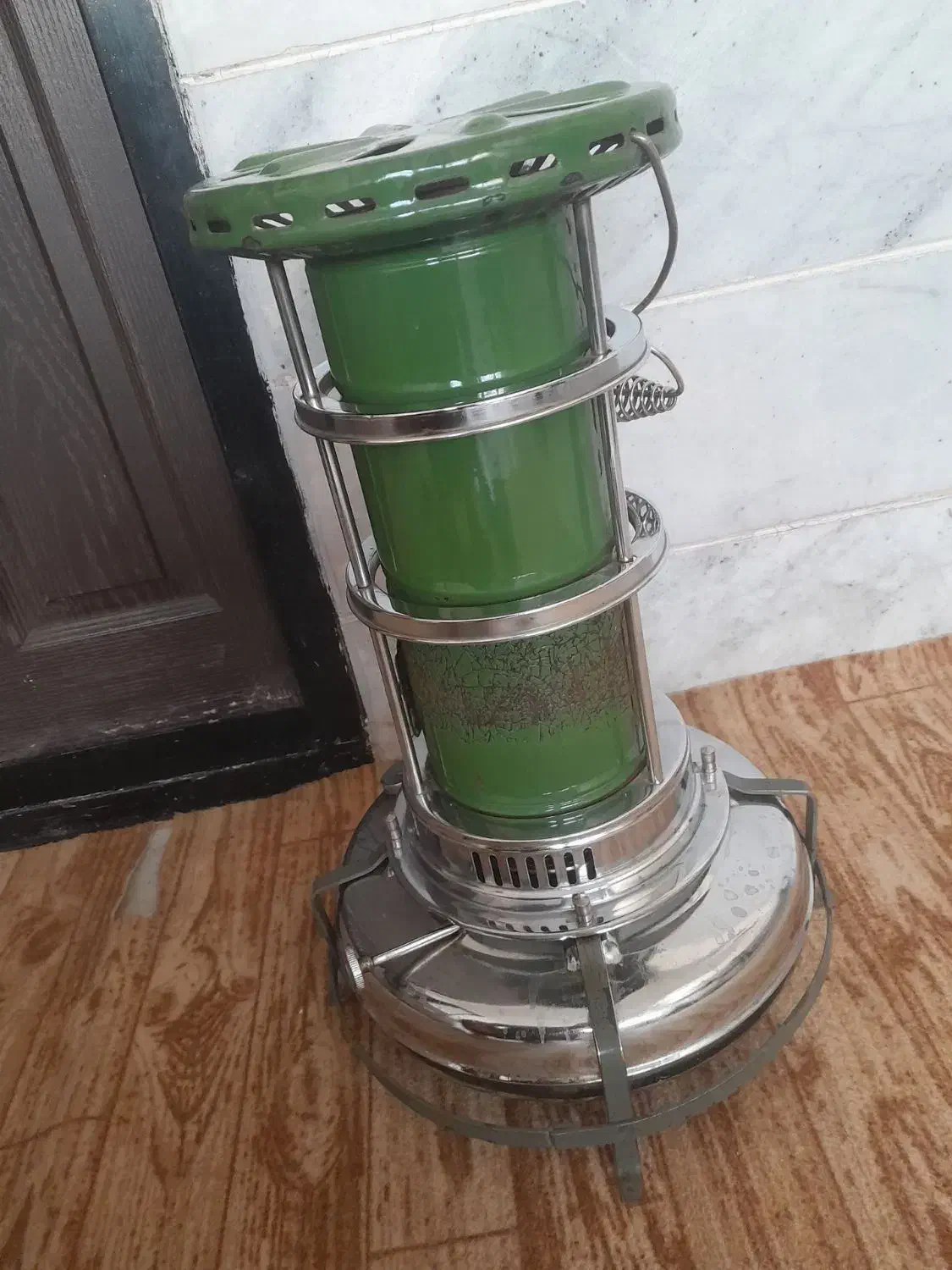 چراغ جنس قدیم نفتی|بخاری، هیتر، شومینه|بیرجند, |دیوار