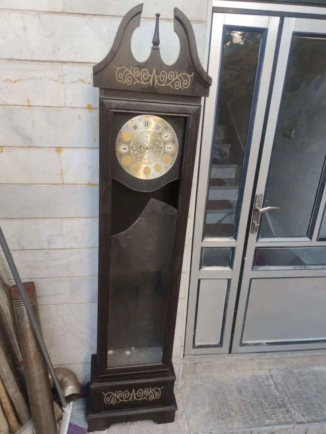 ساعت ایستاده *(نیاز به تعمیر)*|ساعت دیواری و تزئینی|سنندج, |دیوار