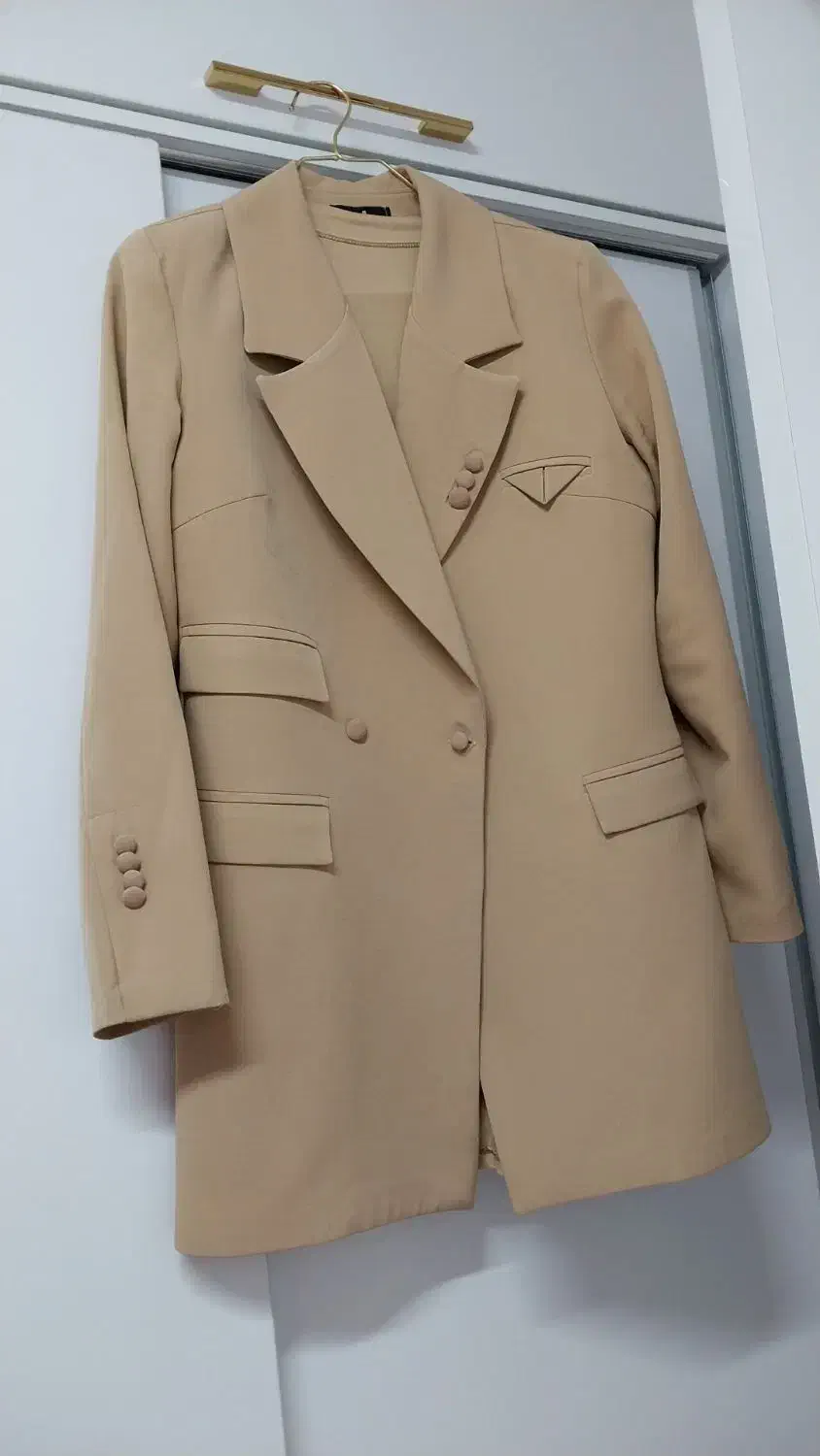 کت  و شلوار|لباس|قم, دروازه ری|دیوار