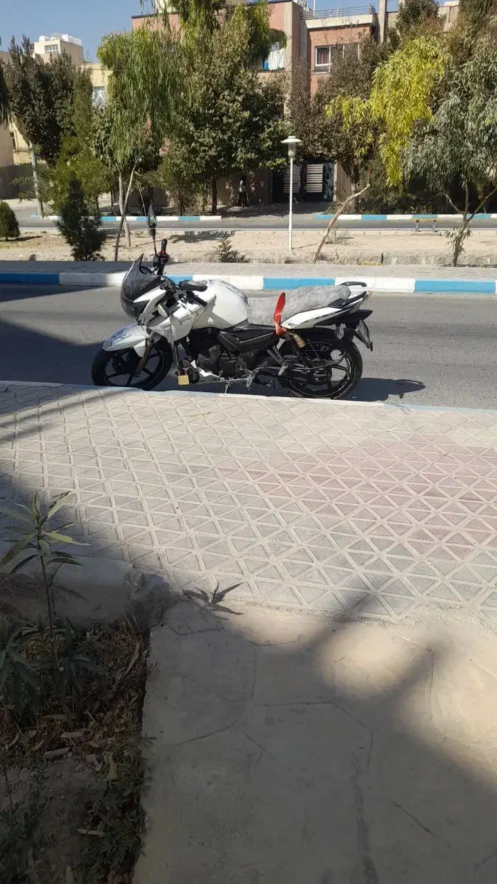 اپاچی ۱۸۰|موتورسیکلت|اصفهان, تیران|دیوار