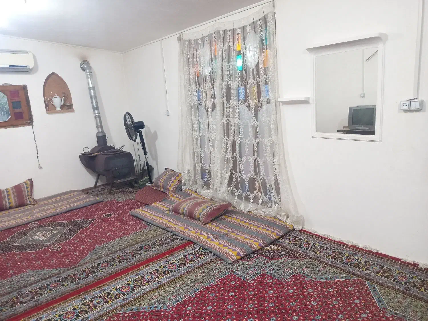 سوییت ویلا باغ سنتی دربست|اجارهٔ کوتاه‌مدت آپارتمان و سوئیت|آمل, |دیوار