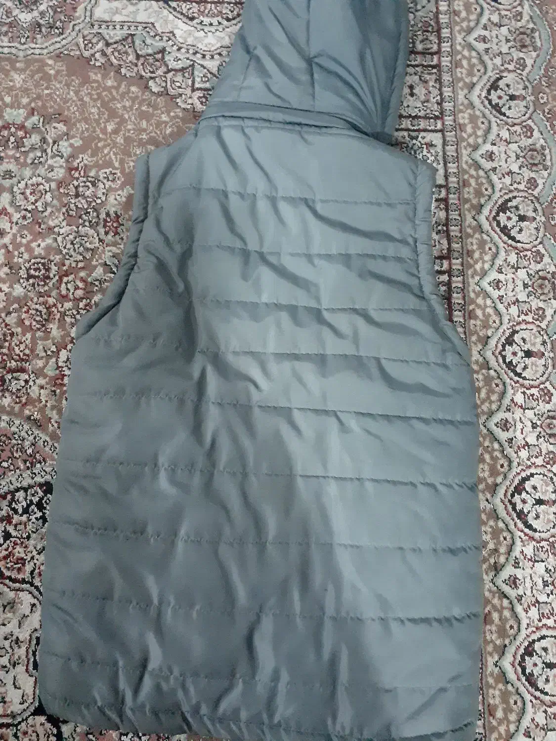 پافر|لباس|رشت, شهرک شهید عباسپور|دیوار