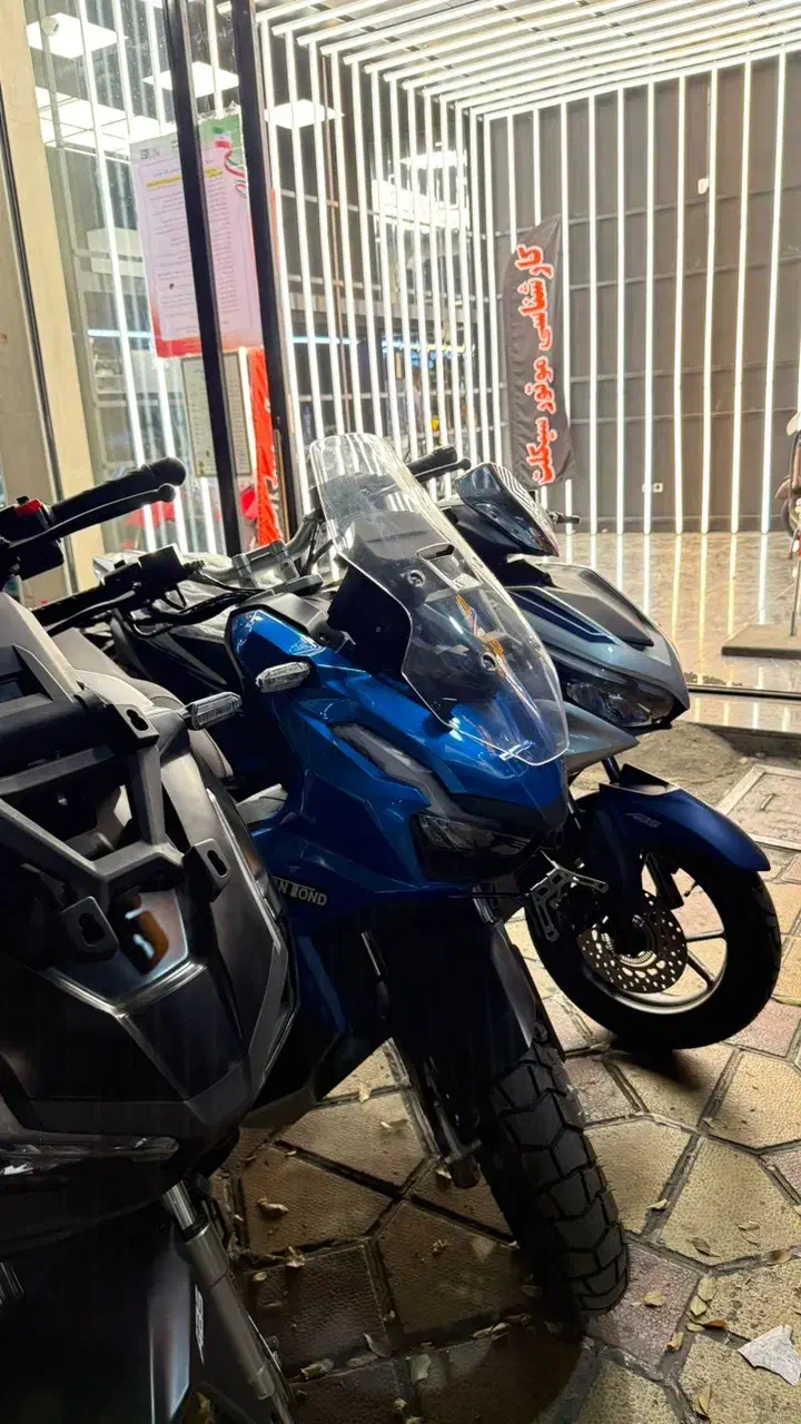 کارشناسی موتور سیکلت کارشناس ارشد رنگ فنی خودرو|خدمات موتور و ماشین|تهران, سید خندان (جلفا)|دیوار