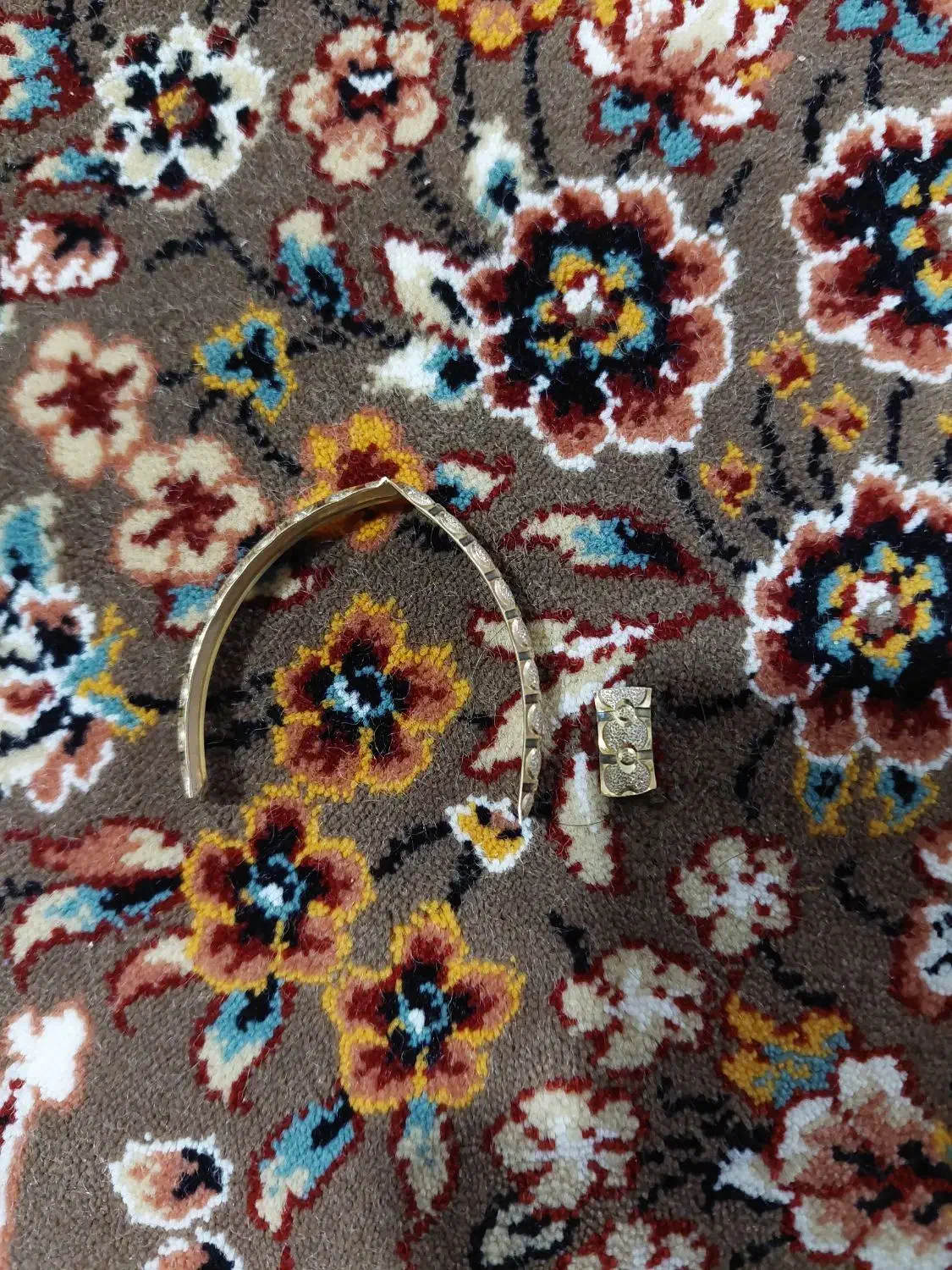 طلا دست دوم در حد نو|جواهرات|الوند, |دیوار