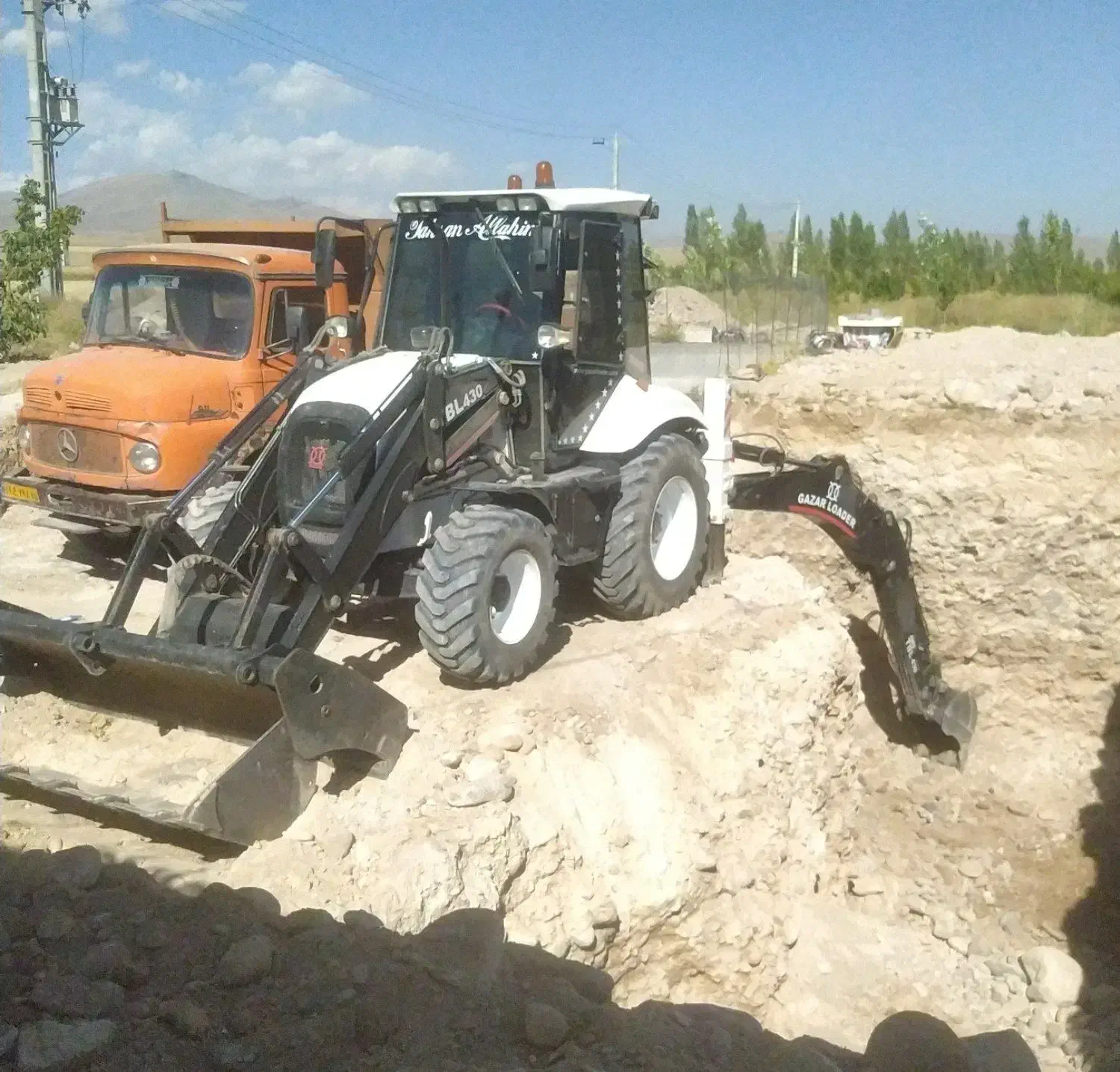 بیل بکهوگازارلودر430|خودرو سنگین|سراب, |دیوار