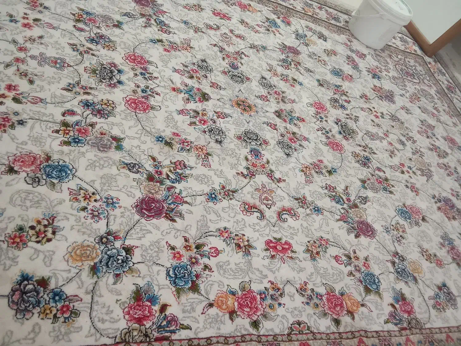 یک عدد فرش شش متری|فرش|لاهیجان, کوی آزادگان|دیوار