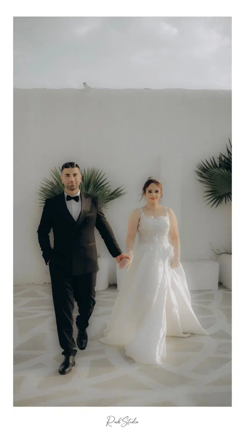 لباس مجلسی|لباس|گلوگاه, |دیوار