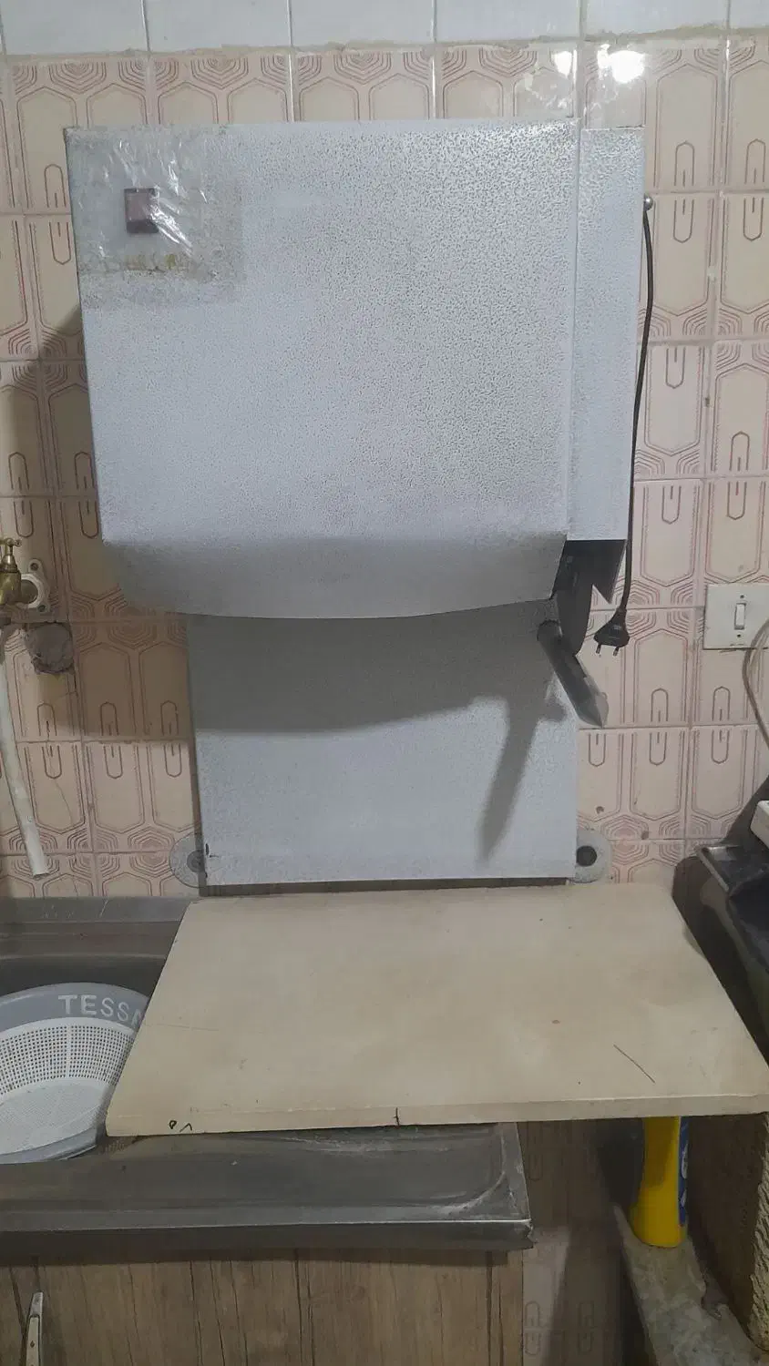 مرغ خردکن|خردکن، آسیاب، غذاساز|ایلام, |دیوار