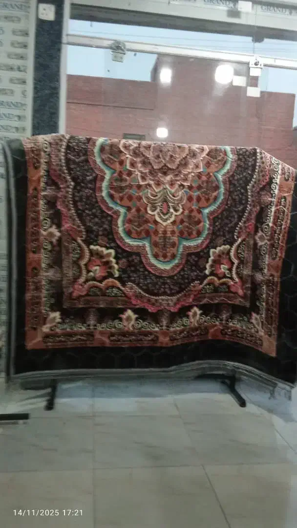 پتو فرش چهار و شش و نه و دوازده  متری|فرش|مسجد سلیمان, |دیوار