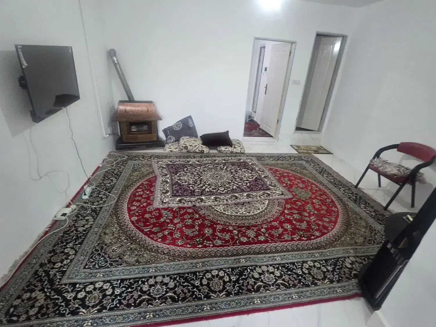 آپارتمان ۶۰ متری حاشیه خیابان اصلی|فروش آپارتمان|مشهد, حضرت حجت|دیوار