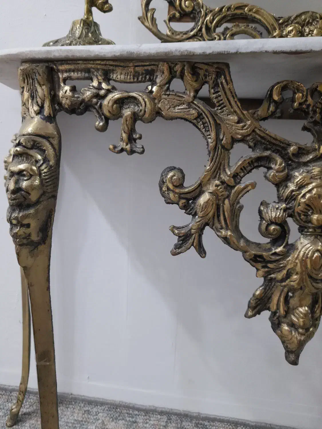 فروش آینه شمعدان برنز قدیمی و اصل|کلکسیون اشیاء عتیقه|شوش, |دیوار