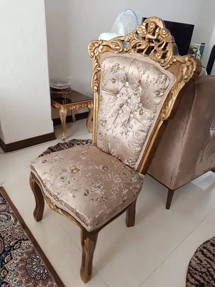 مبلمان استیل 9 نفره با دو عسلی و یک جلو مبلی|مبلمان خانگی و میز عسلی|تهران, نازی‌آباد|دیوار