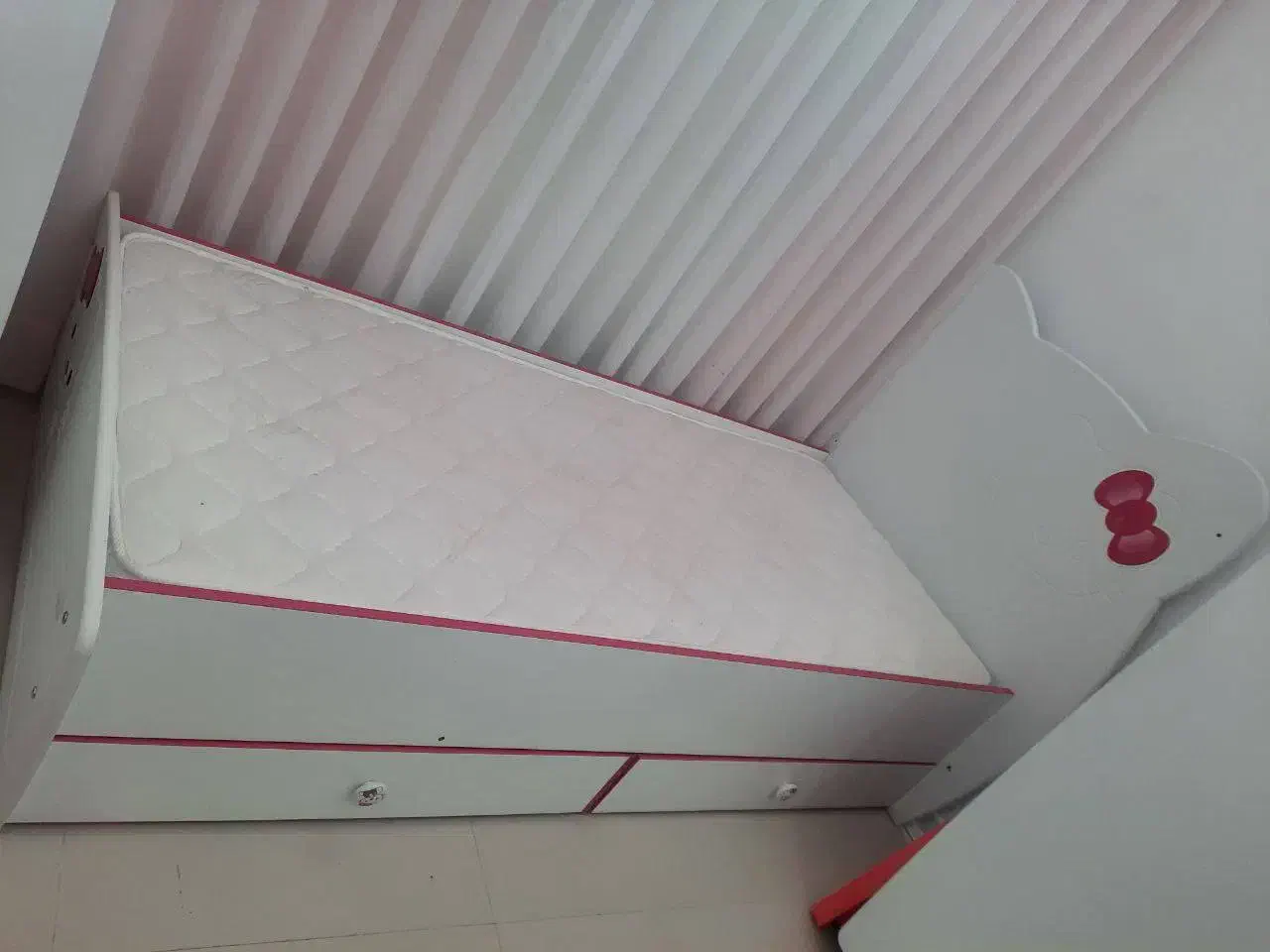 سرویس خواب نوزاد و نوجوان|تخت و سرویس خواب|کیش, |دیوار